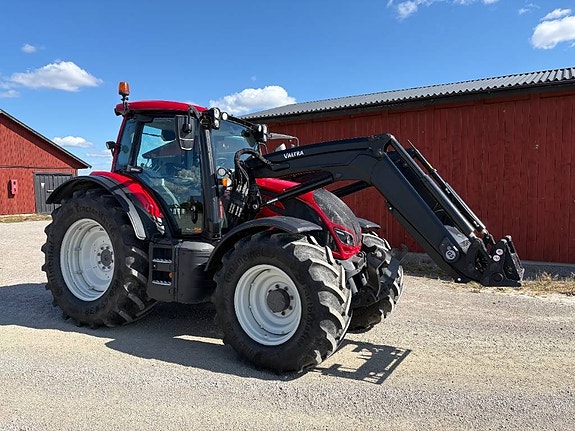 Valtra N174 -4+L+F ACTIVE 2 of 6