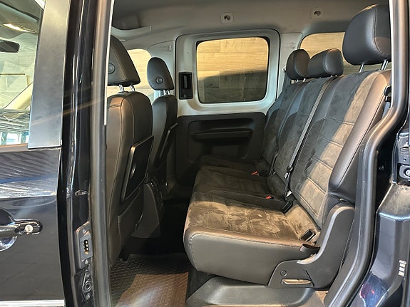 Volkswagen Caddy Maxi 9 of 26