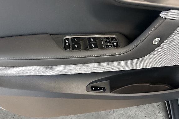 Polestar 2 25 of 30