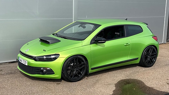 Volkswagen Scirocco 5 of 13