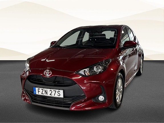 Toyota Yaris 19 of 19