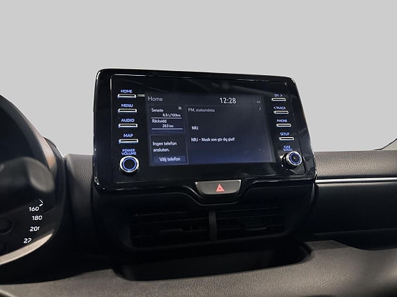 Toyota Yaris 16 of 19
