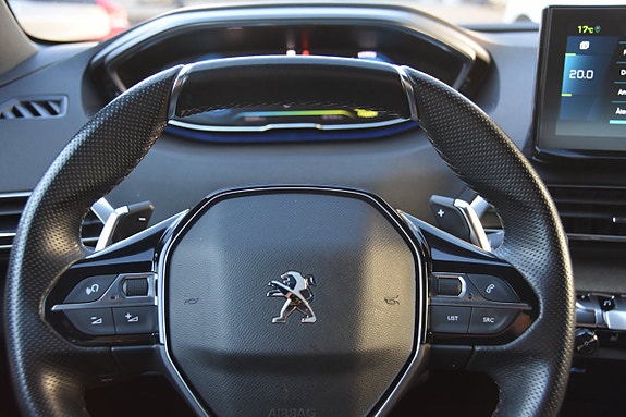 Peugeot 3008 12 of 18
