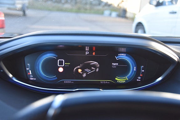 Peugeot 3008 13 of 18