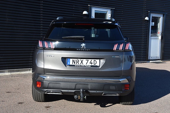 Peugeot 3008 5 of 18