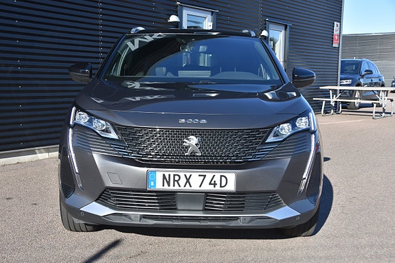 Peugeot 3008 2 of 18
