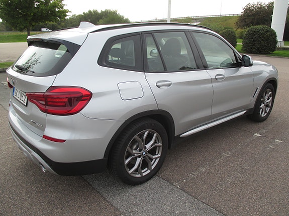 BMW X3 3 of 8