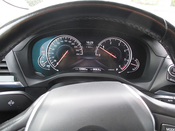 BMW X3 7 of 8