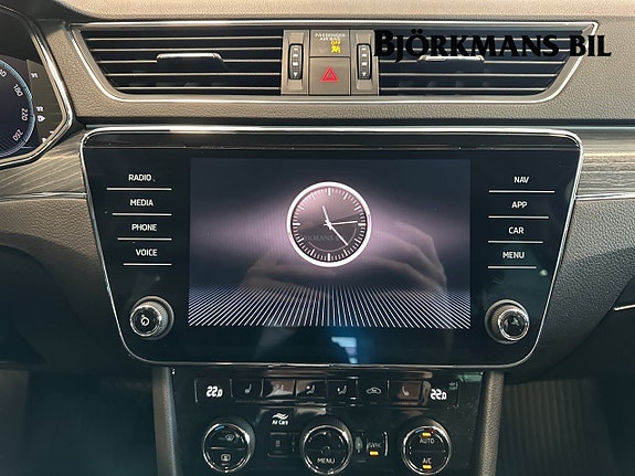 Skoda Superb 11 of 14
