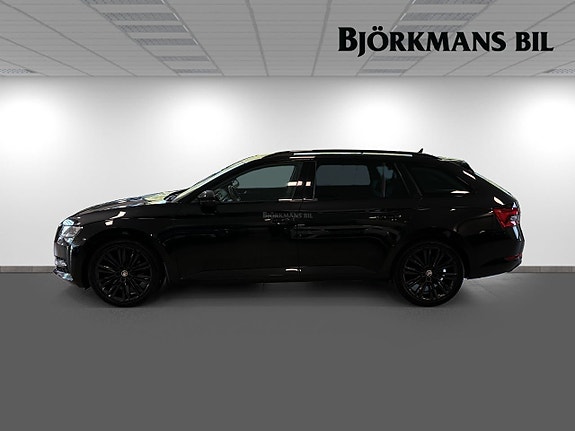 Skoda Superb 4 of 14