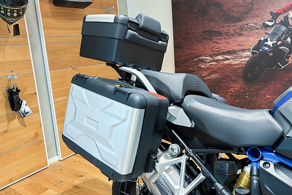 BMW R 1200 GS |Touratech motorbågar|Toppbox|Sidoväskor|SE SKICK| 6 of 14