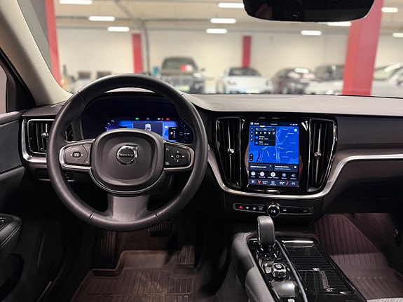 Volvo V60 12 of 17