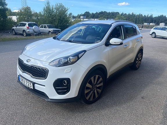 Kia Sportage 2 of 5