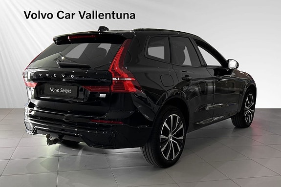 Volvo XC60 5 of 21