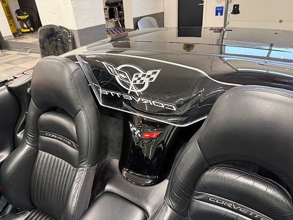 Chevrolet Corvette 20 of 29