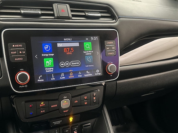 Nissan Leaf 18 of 30