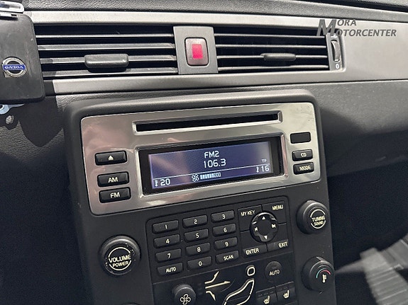 Volvo S80 11 of 14