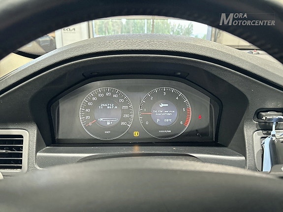 Volvo S80 10 of 14