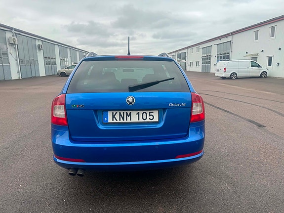 Skoda Octavia 5 of 15