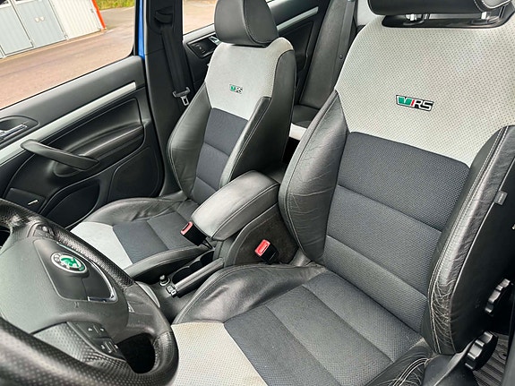 Skoda Octavia 13 of 15