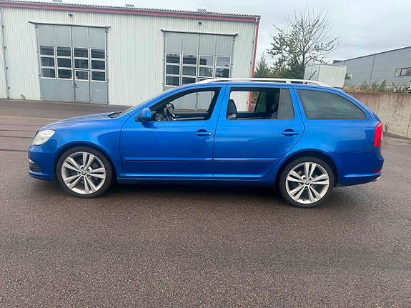 Skoda Octavia 3 of 15