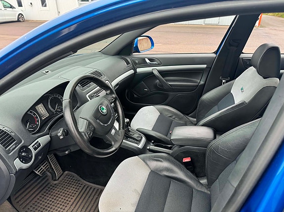 Skoda Octavia 12 of 15