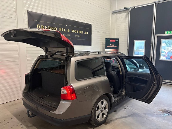 Volvo V70 5 of 7