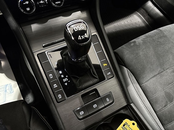 Skoda Superb Scout 18 of 18