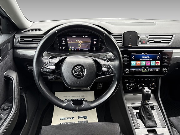 Skoda Superb Scout 2 of 18