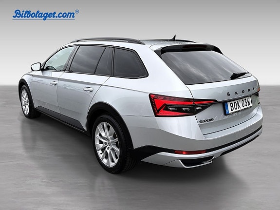 Skoda Superb Scout 14 of 18
