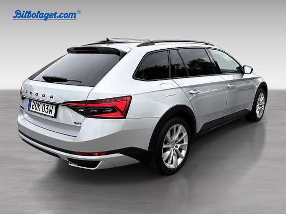 Skoda Superb Scout 11 of 18