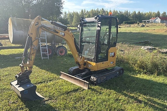 CAT 302 CR, Med Nytt skoppaket, Nya Gummilarver 3 of 24