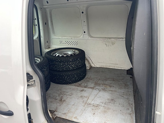 Volkswagen Caddy 15 of 15