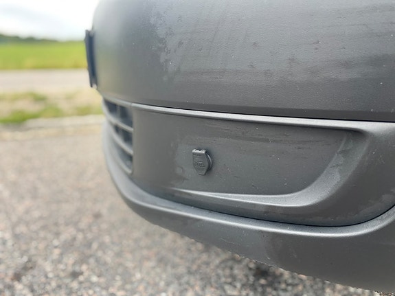 Volkswagen Caddy 13 of 15