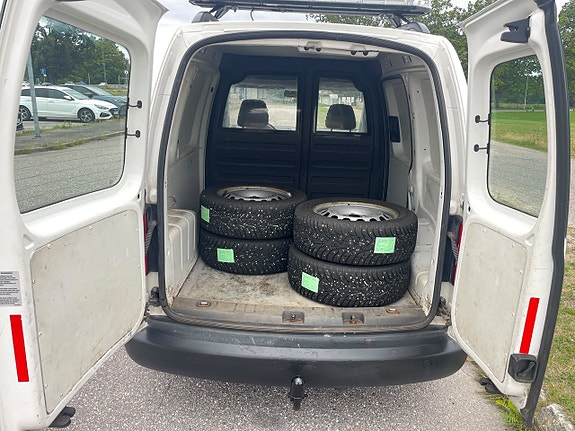 Volkswagen Caddy 12 of 15