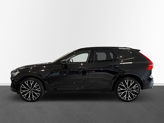 Volvo XC60 3 of 19