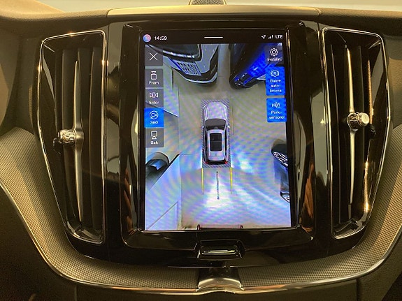 Volvo XC60 19 of 19