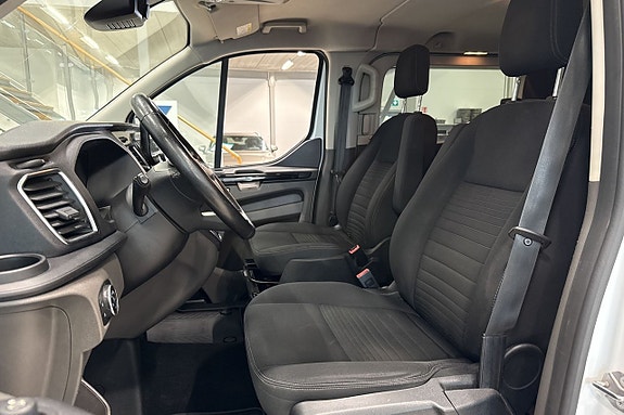 Ford Transit Custom 19 of 24