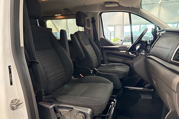 Ford Transit Custom 20 of 24