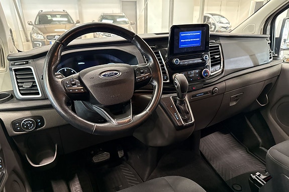 Ford Transit Custom 8 of 24