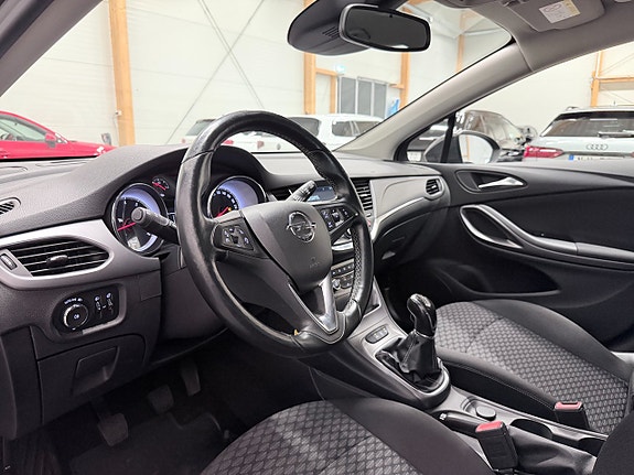 Opel Astra 9 of 16