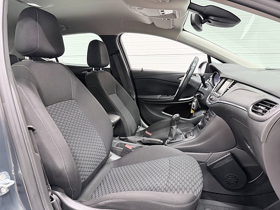 Opel Astra 15 of 16
