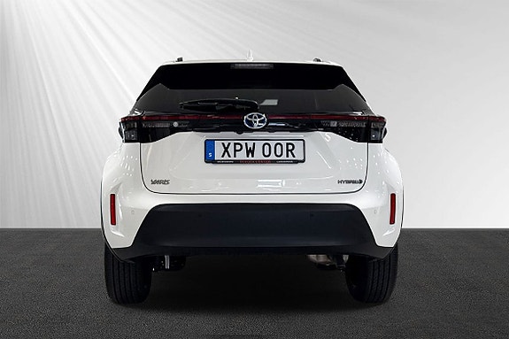Toyota Yaris Cross 2 of 10