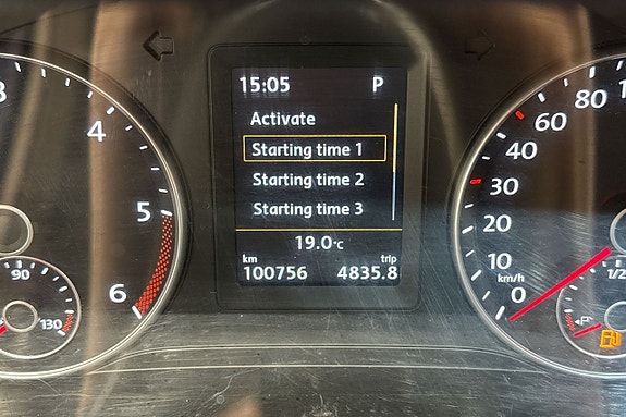 Volkswagen Caddy Maxi 13 of 24