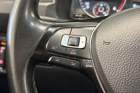 Volkswagen Caddy Maxi 11 of 24