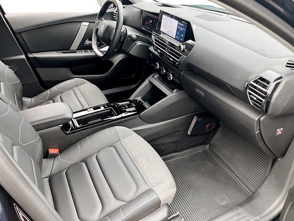 Citroen C4 11 of 15