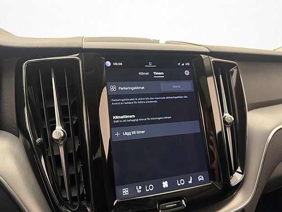 Volvo XC60 24 of 30