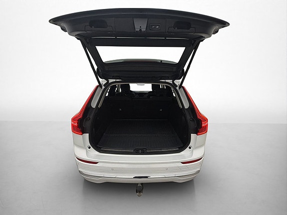 Volvo XC60 9 of 30