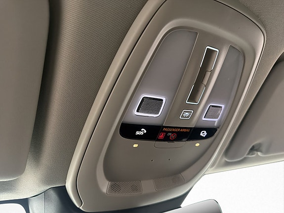 Volvo XC60 28 of 30