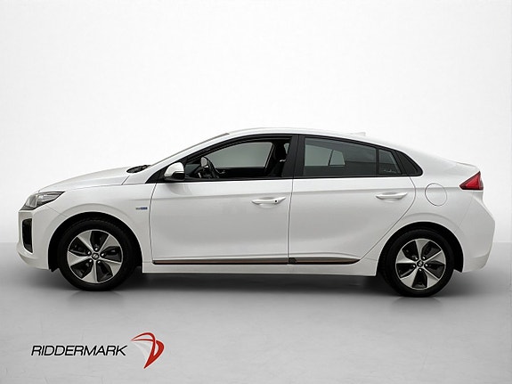 Hyundai IONIQ 8 of 30